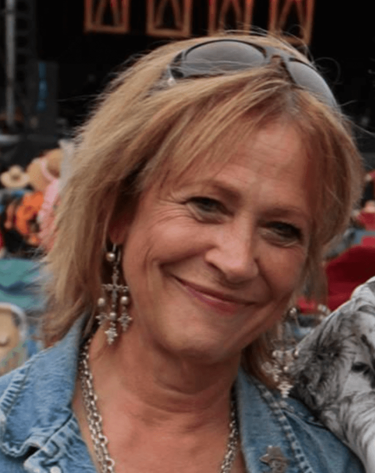 Photo of Cindy Spray, Vice President